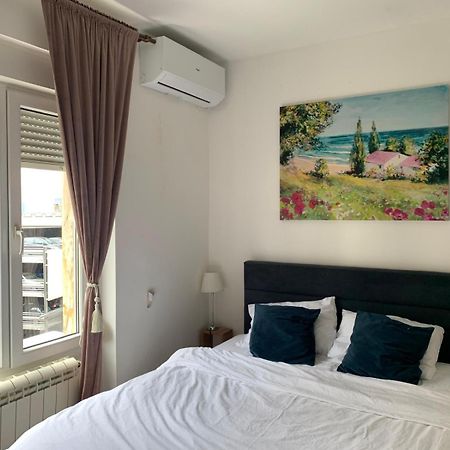 City Center Crown Apartment Belgrad Exteriör bild