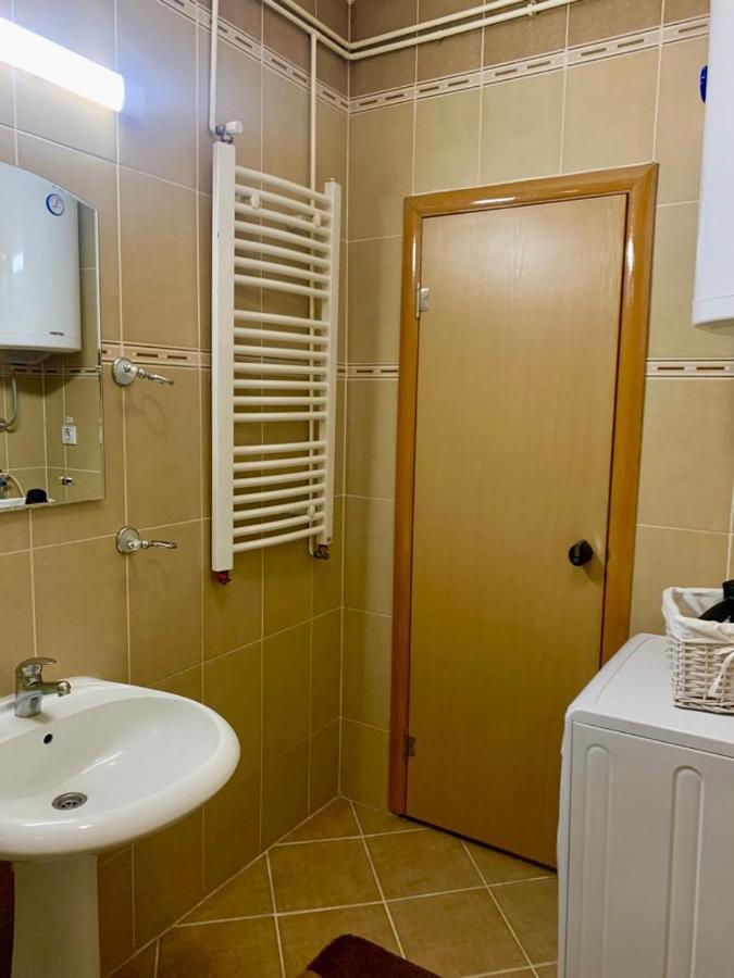 City Center Crown Apartment Belgrad Exteriör bild