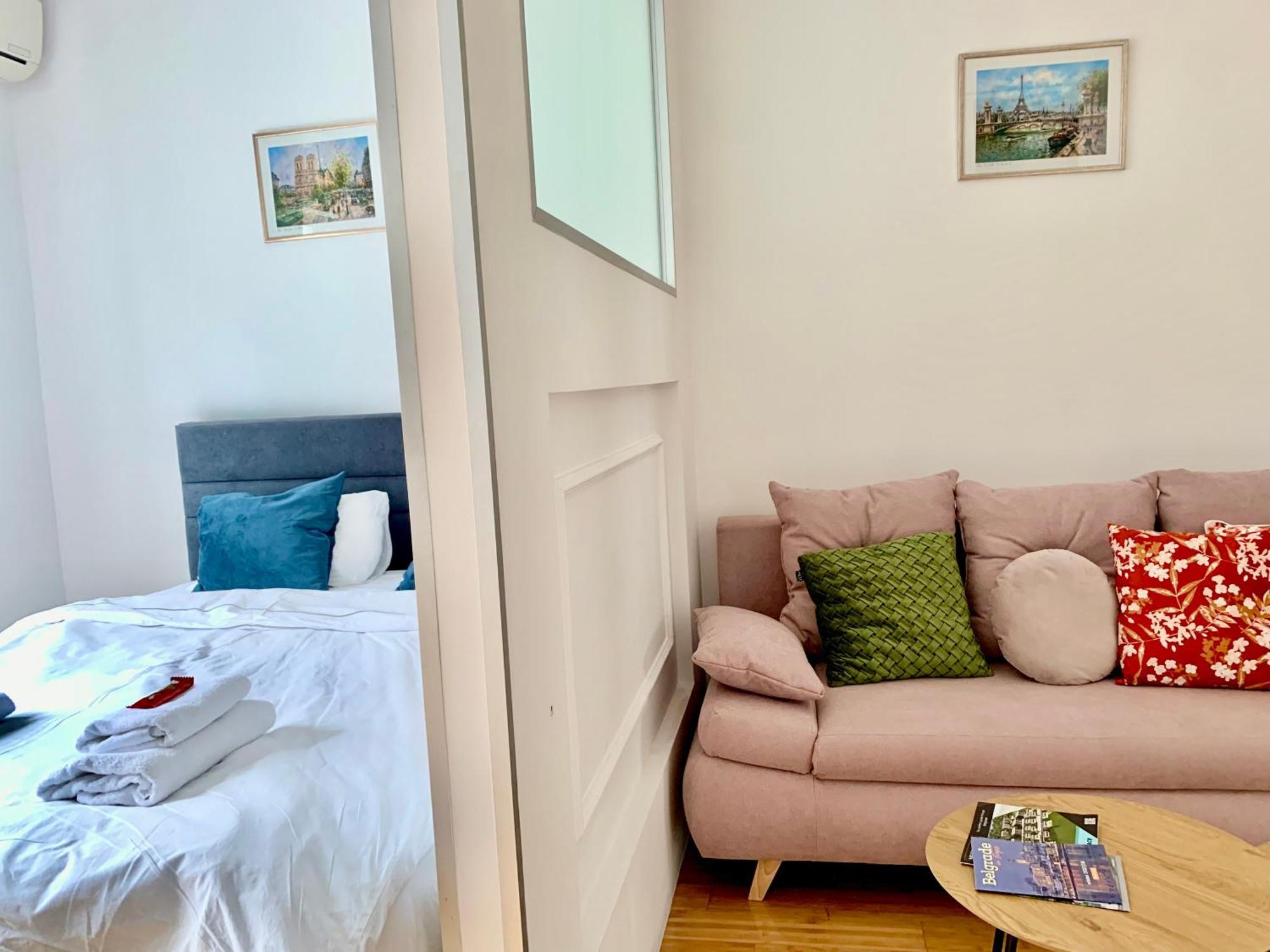 City Center Crown Apartment Belgrad Exteriör bild
