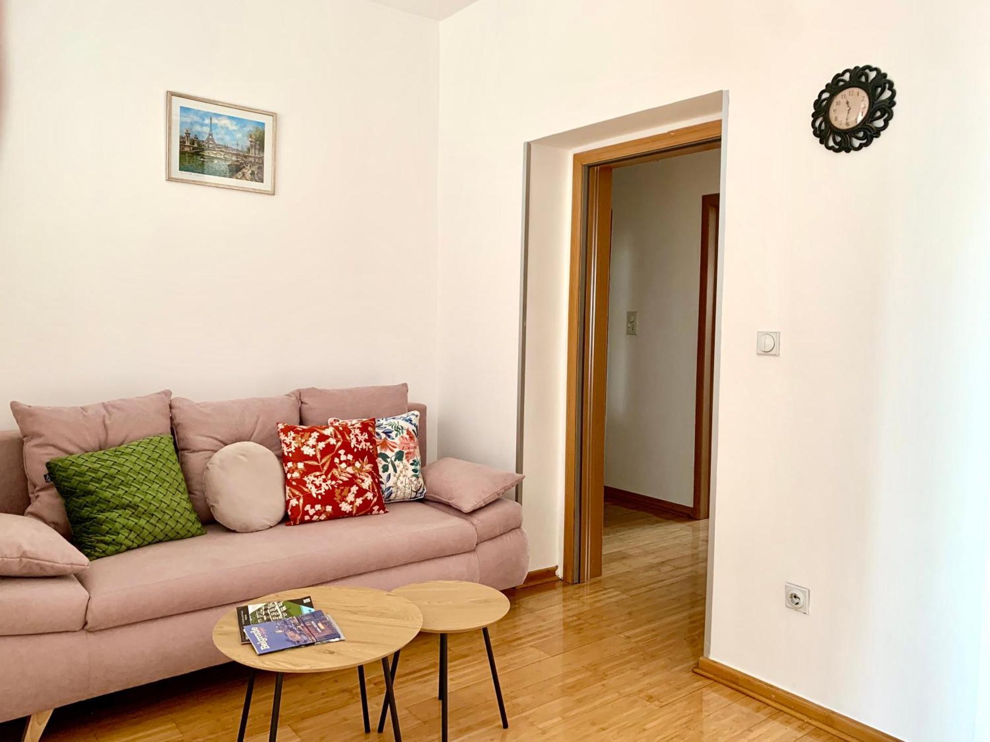 City Center Crown Apartment Belgrad Exteriör bild